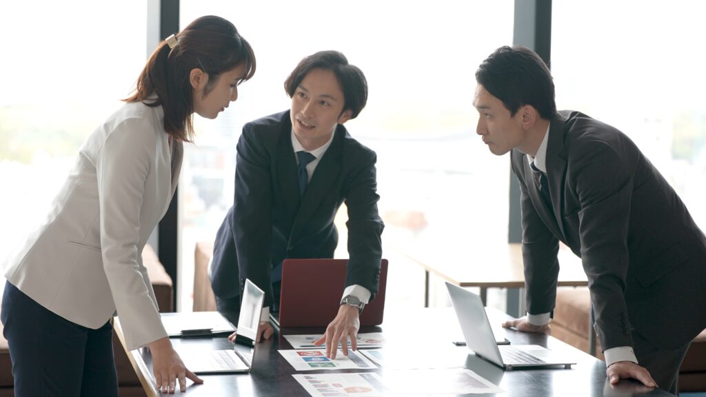 意見や提案を述べる際の効果的な表現方法