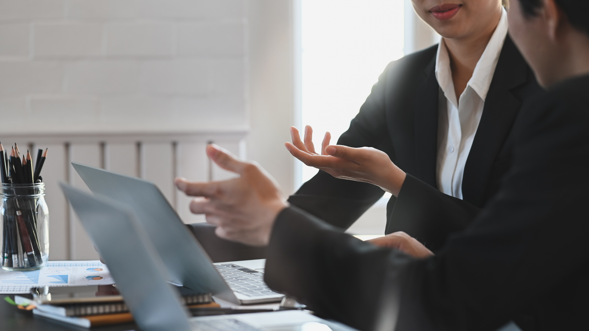 ビジネスシーンで役立つ「伝えてください」の敬語術