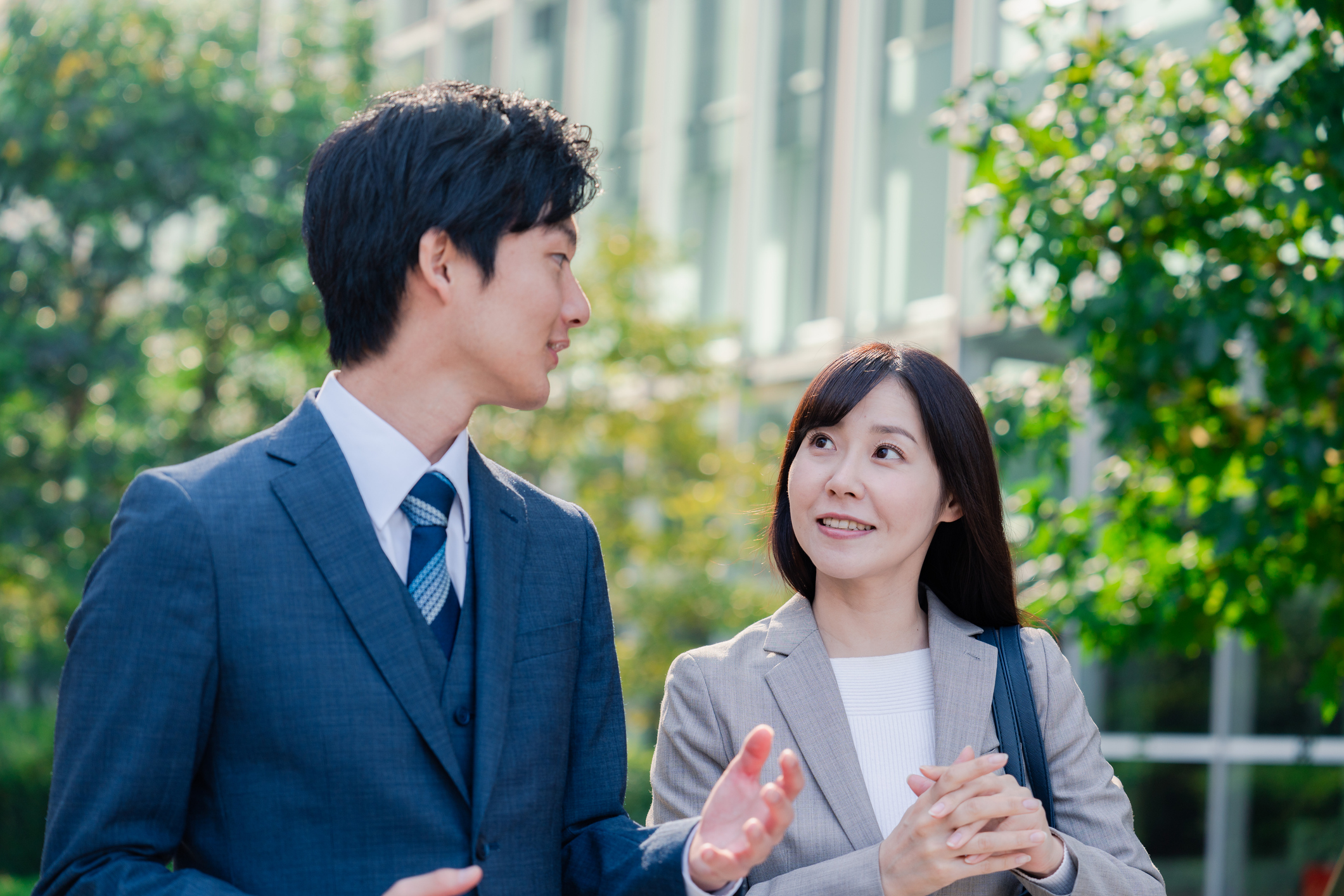 敬語で伝える『来ますか』：メールでの表現から会話まで徹底解説